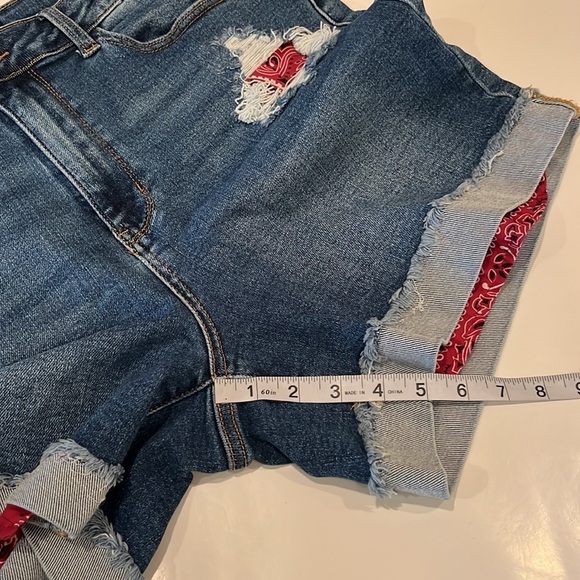 Judy Blue 5” Inseam High Rise Shorts Size 1XL - Picture 6 of 16